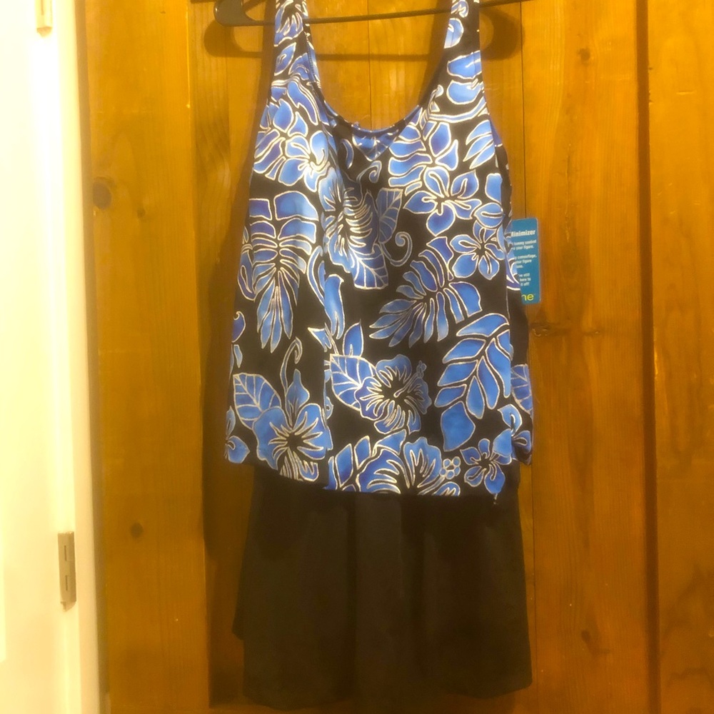 2/$40 Hawaiian Tropical swimsuit - Picture 2 of 2